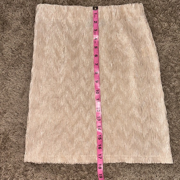 AKIRA Beige Textured Pencil Skirt - Picture 5 of 6